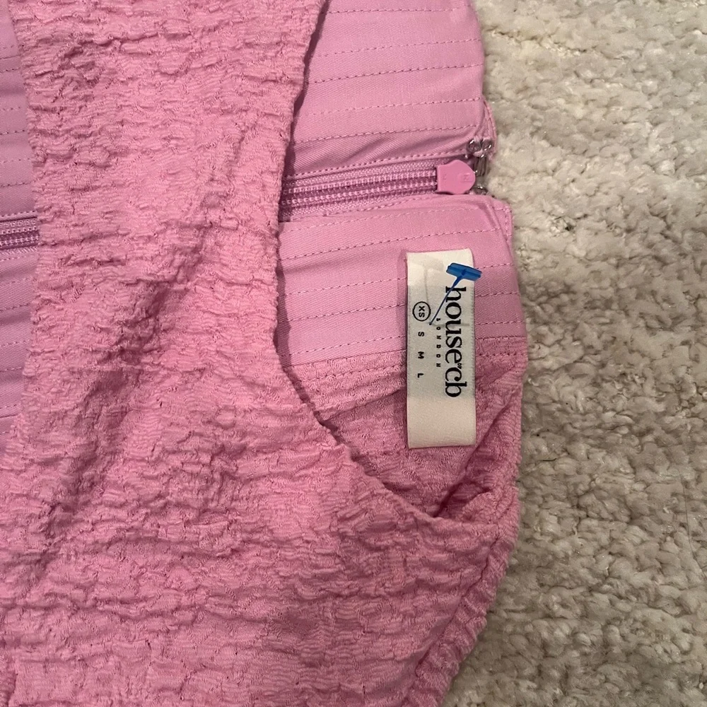 Elegant Pink Textured Women's Top - Picture 4 of 4